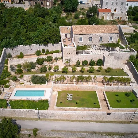 Renaissance Palace Ghetaldi 1516 * スドゥラド