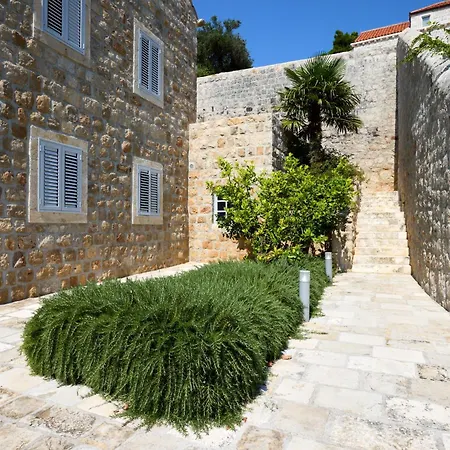 Renaissance Palace Ghetaldi 1516 Villa Sudurad