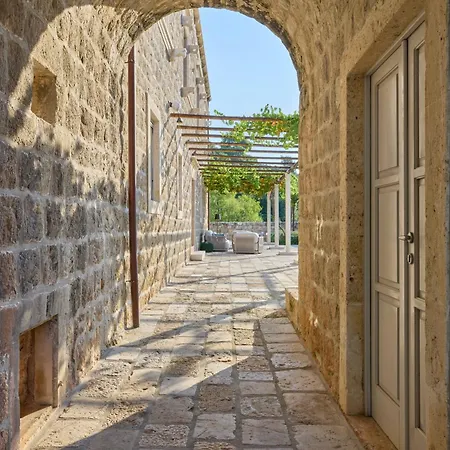 Renaissance Palace Ghetaldi 1516 * Sudurad