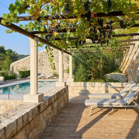 Renaissance Palace Ghetaldi 1516 *