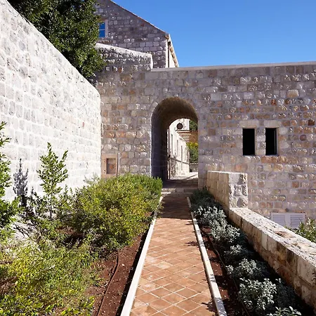 Renaissance Palace Ghetaldi 1516 *