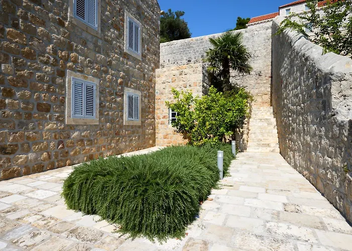 Renaissance Palace Ghetaldi 1516 Villa Sudurad