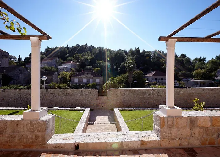 Renaissance Palace Ghetaldi 1516 * Sudurad