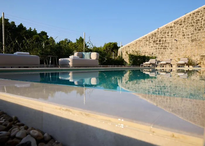 Villa Renaissance Palace Ghetaldi 1516 *