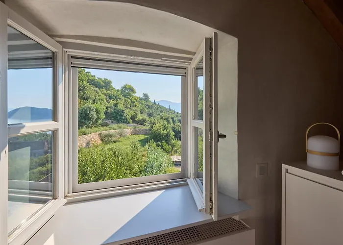 Renaissance Palace Ghetaldi 1516 Villa Sudurad