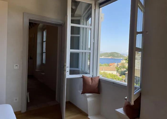 Villa Renaissance Palace Ghetaldi 1516 *