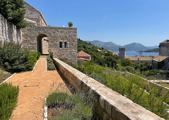 Renaissance Palace Ghetaldi 1516 Sudurad